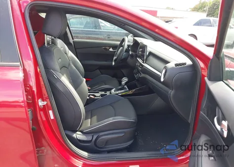 2024 Kia Forte Gt-Line z USA, uszkodzony, nr VIN 3KPF54AD8RE772755